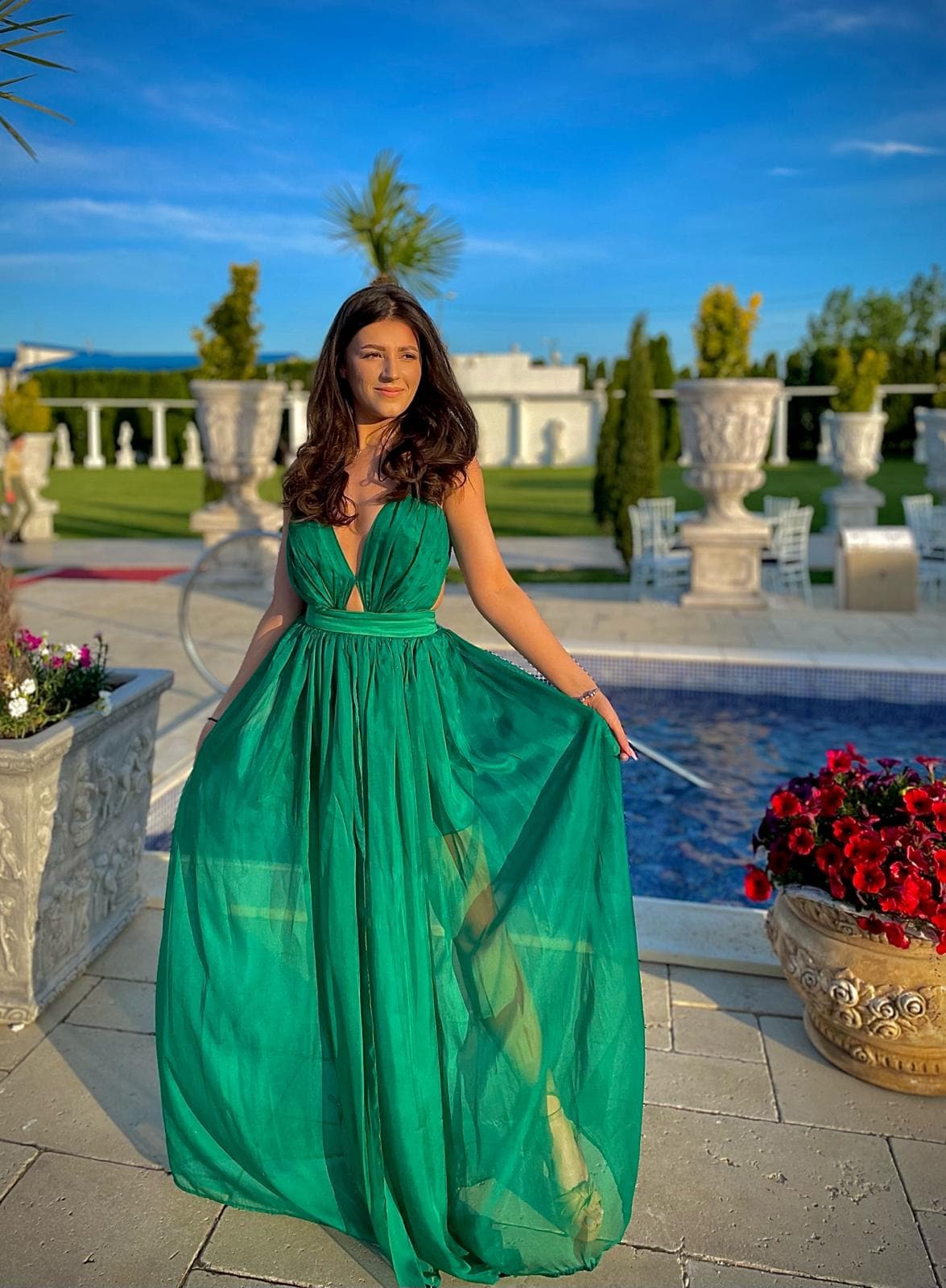 Aura Stan solist vocal al trupei de evenimente musical band slatina